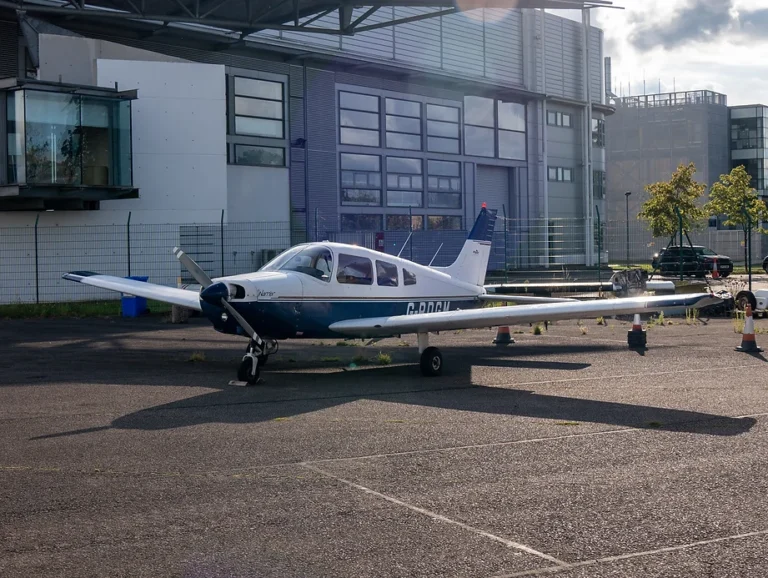 7cb3f4_e93c983e83da49e0a5fe51a775ed0aa3~mv2