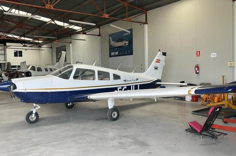 7cb3f4_f9736452e6e34063a84f43a63e937f75~mv2